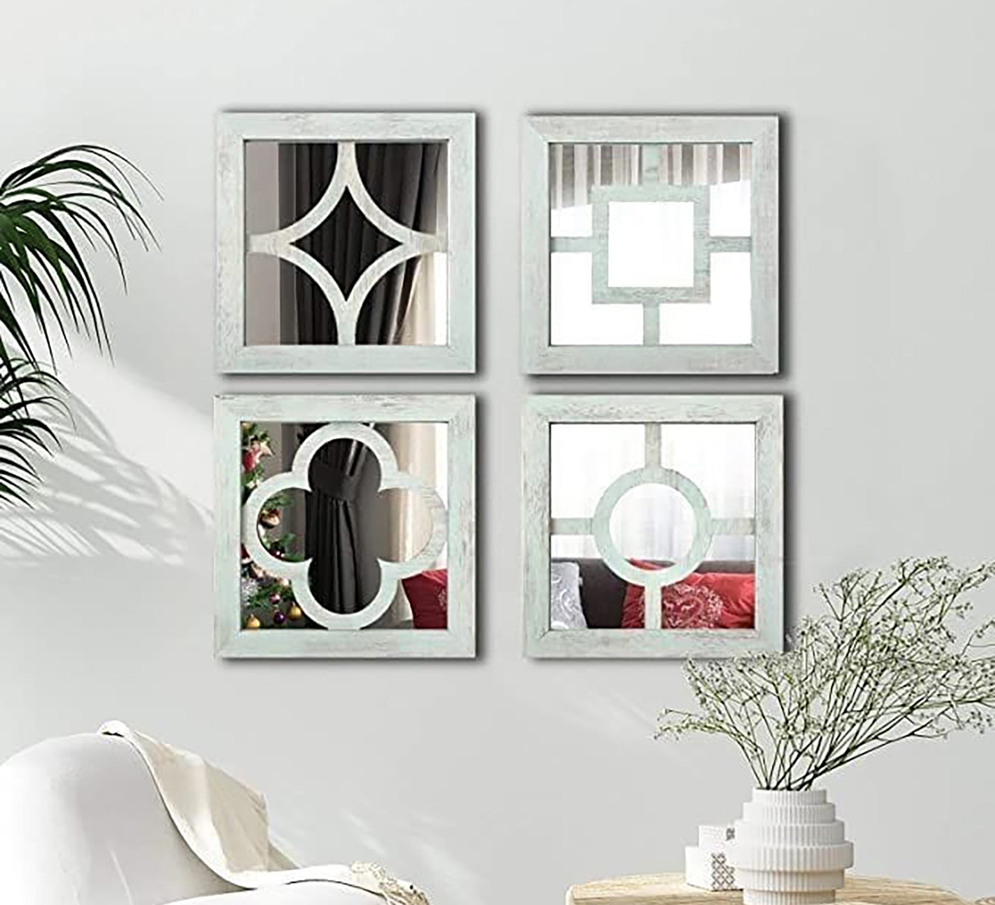 4 - Piece Wall Mirrors with Elegant Wooden Frames - Vitrine Furniture - Décor