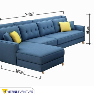 Cornered with capitone cushions for the backrest