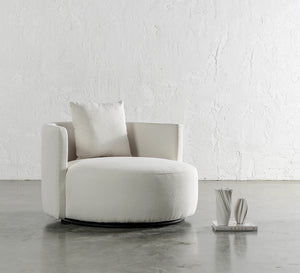 Round Sofa: Elegant White Upholstery Comfort