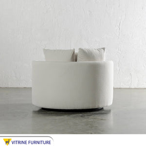 Round Sofa: Elegant White Upholstery Comfort