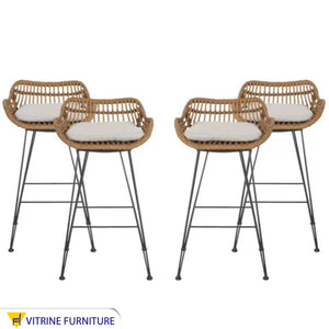 Low-back bar stool