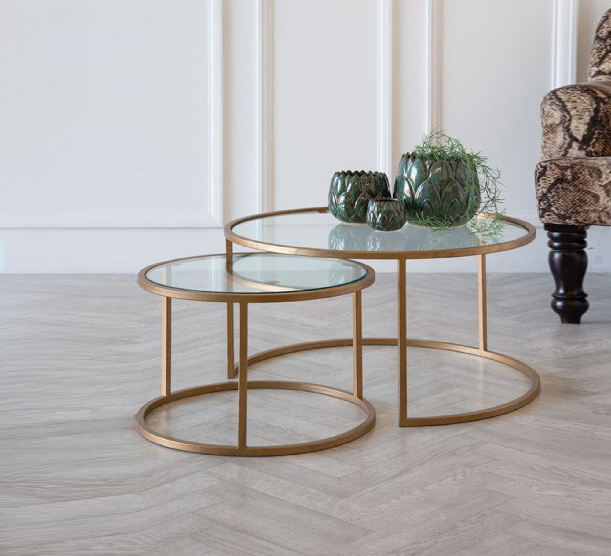 Round steel table set