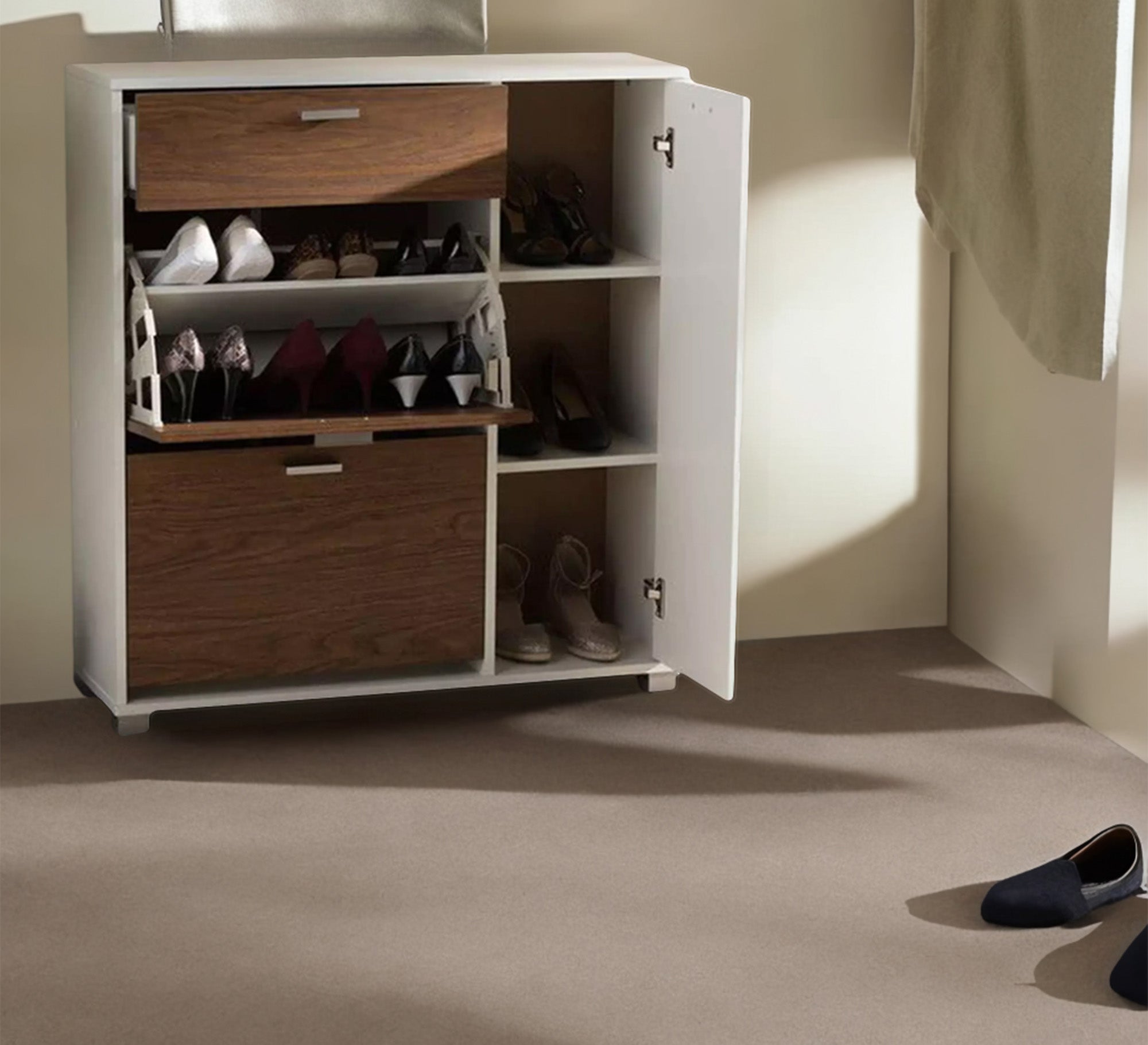 A Shoe rack with multiple storage spaces