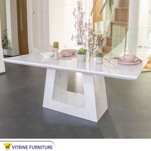 Table with a modern and unique design