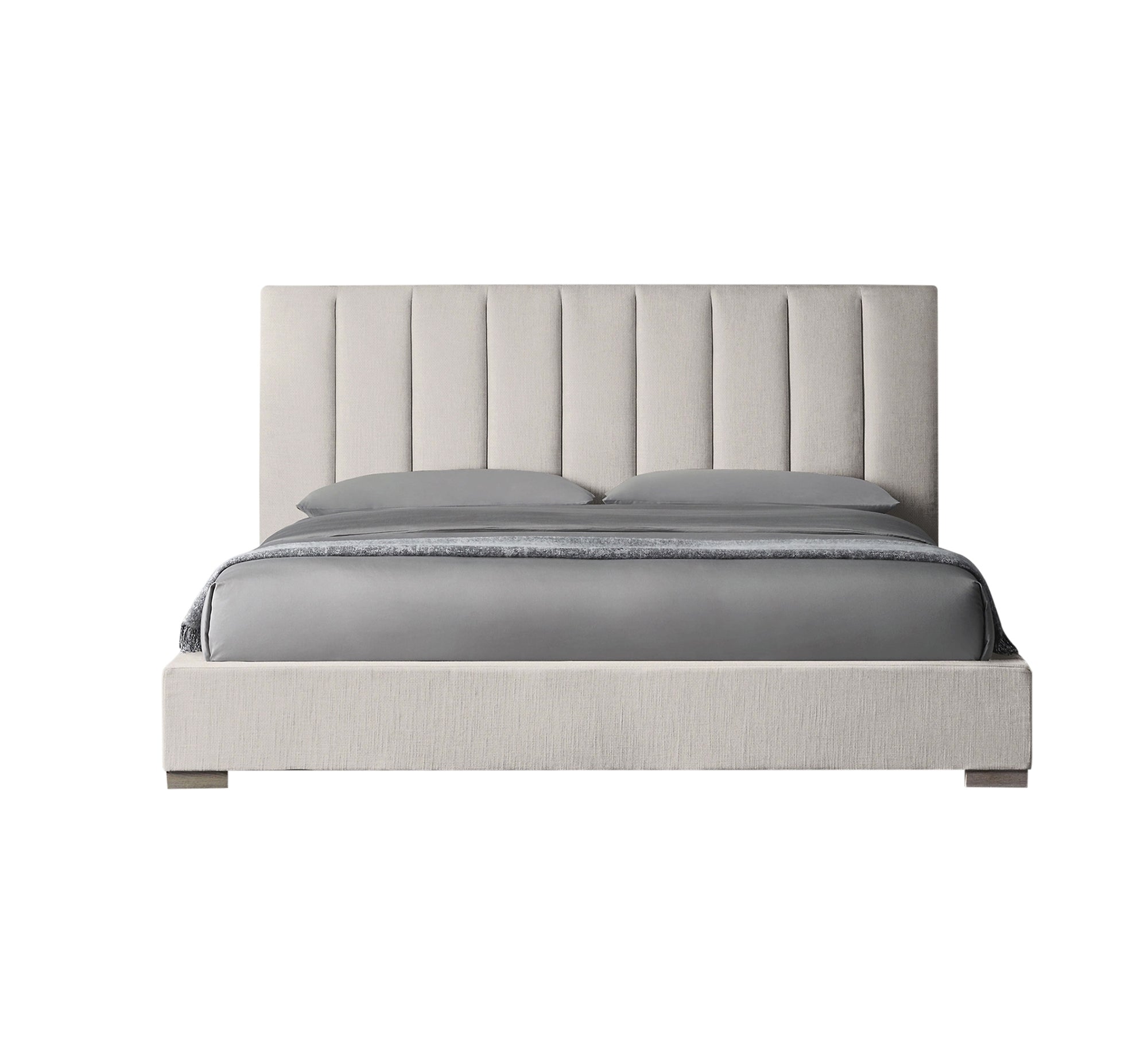 سرير أبيض ملكي بتصميم فندقي أنيق