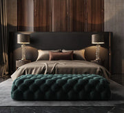 سرير فاخر مخملي أنيق بتصميم معاصر