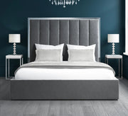 سرير رمادي فاخر برأس مبطن ولمسة عصرية