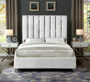 سرير أوف وايت برأس عمودي وفخامة عصرية