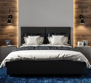 سرير أسود أنيق برأس مبطن وراحة عصرية