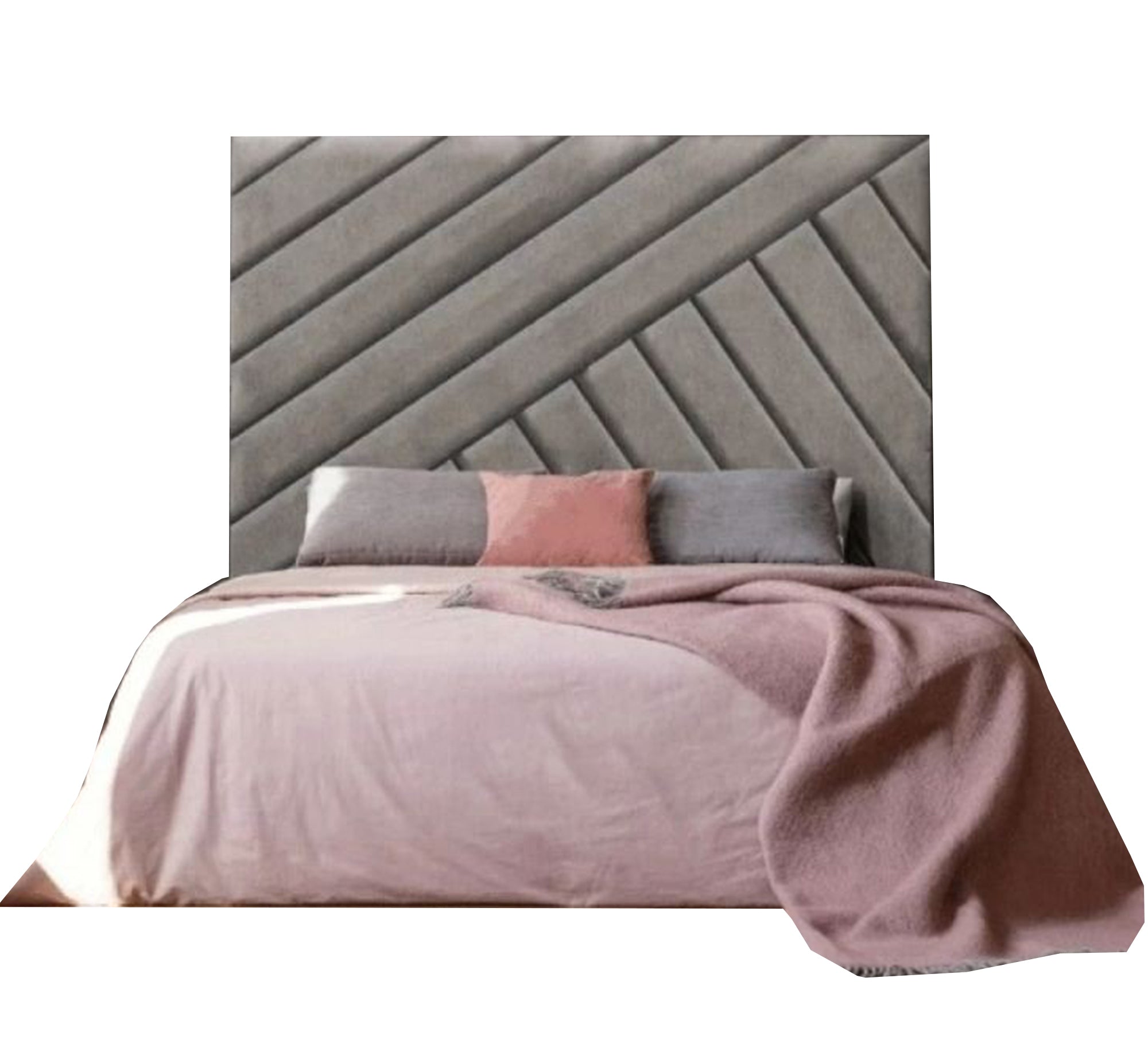 سرير رمادي برأس هندسي وأناقة مميزة