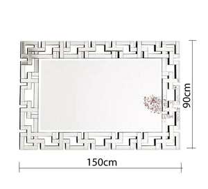 مرآة مستطيلة مع إطار من الأشكال الهندسية