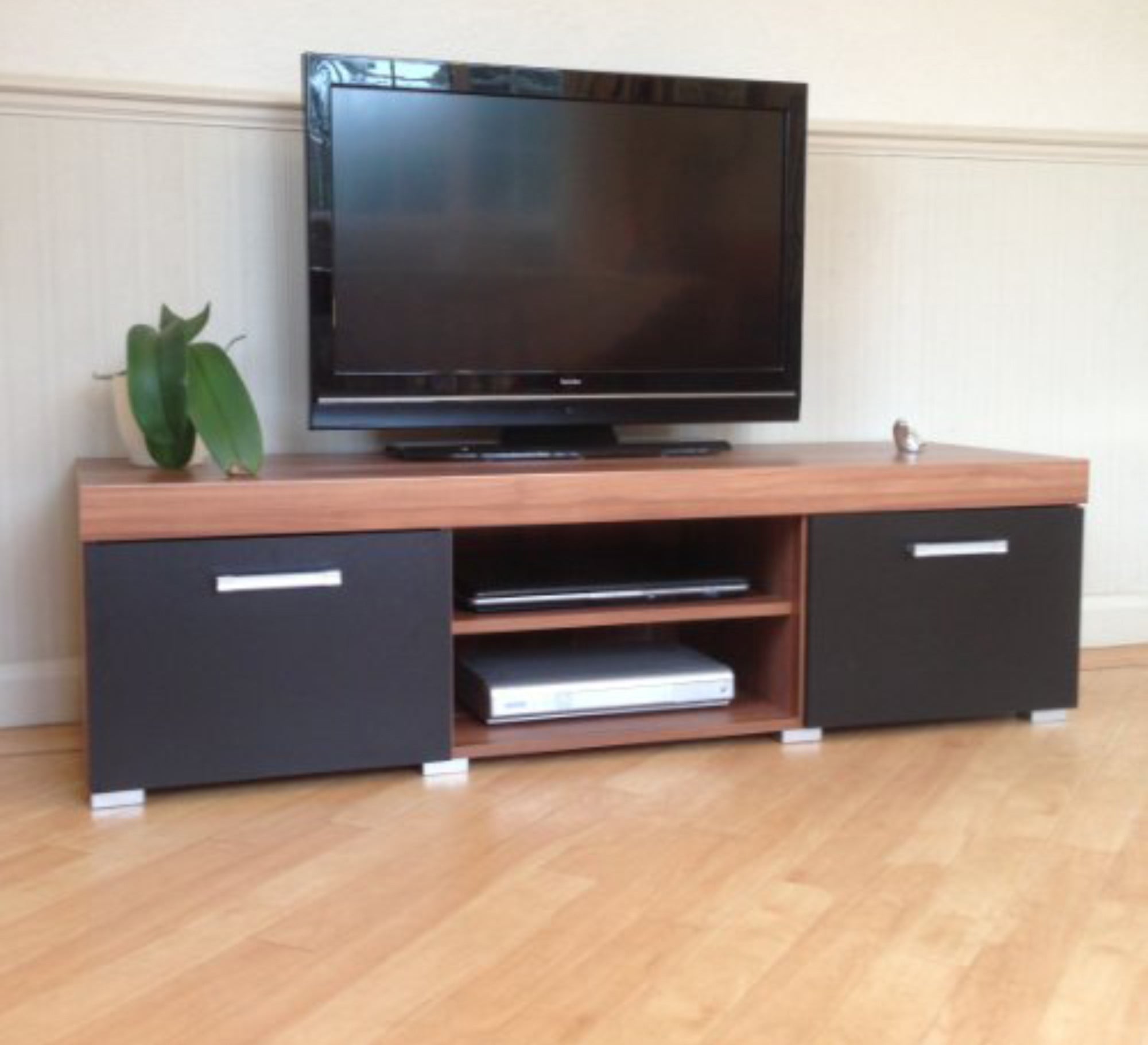 Dual Storage Black & Brown Wooden TV Table