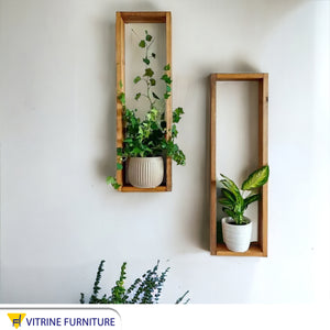 2 wooden shelves to decorate the wall