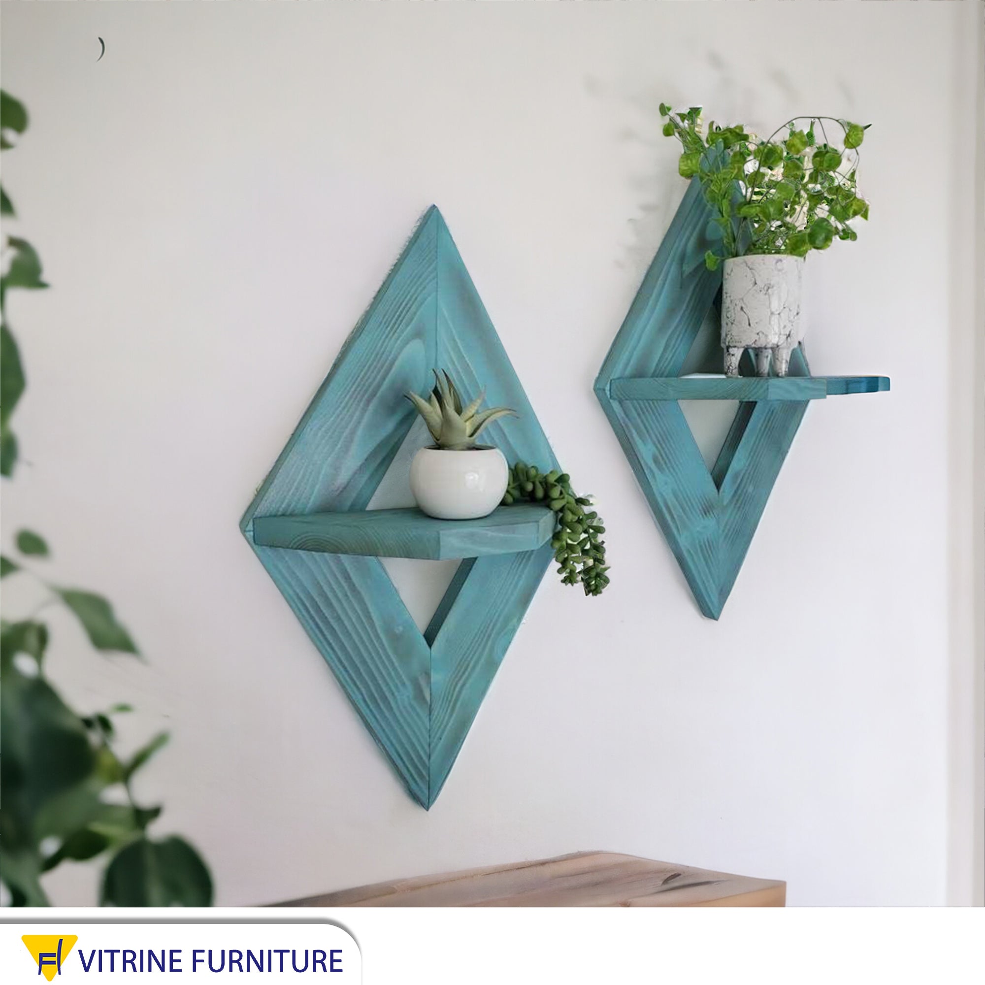 Wall decor in the shape of a diamond in blue