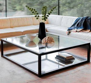 Black table with upper and lower surface