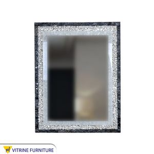 مرآة حائط ليد مستطيلة الشكل