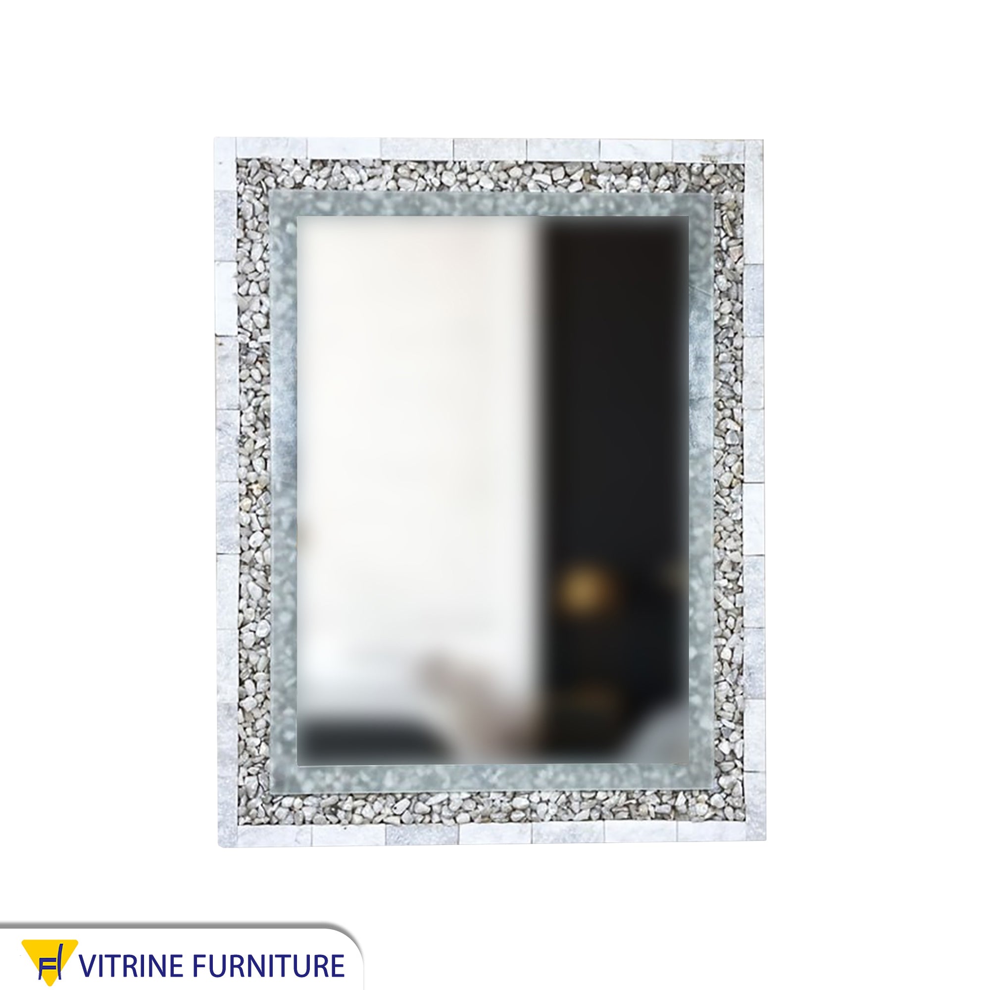 مرآة حائط فضية مستطيلة الشكل