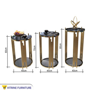 ثلاث طاولات دائرية باعواد استيل 