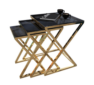 Square Tables: Versatile, Compact, Modern