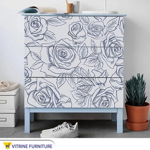 Floral chest of drawers