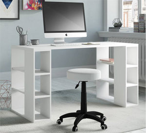 Desk 140 cm with open shelves to the right and left