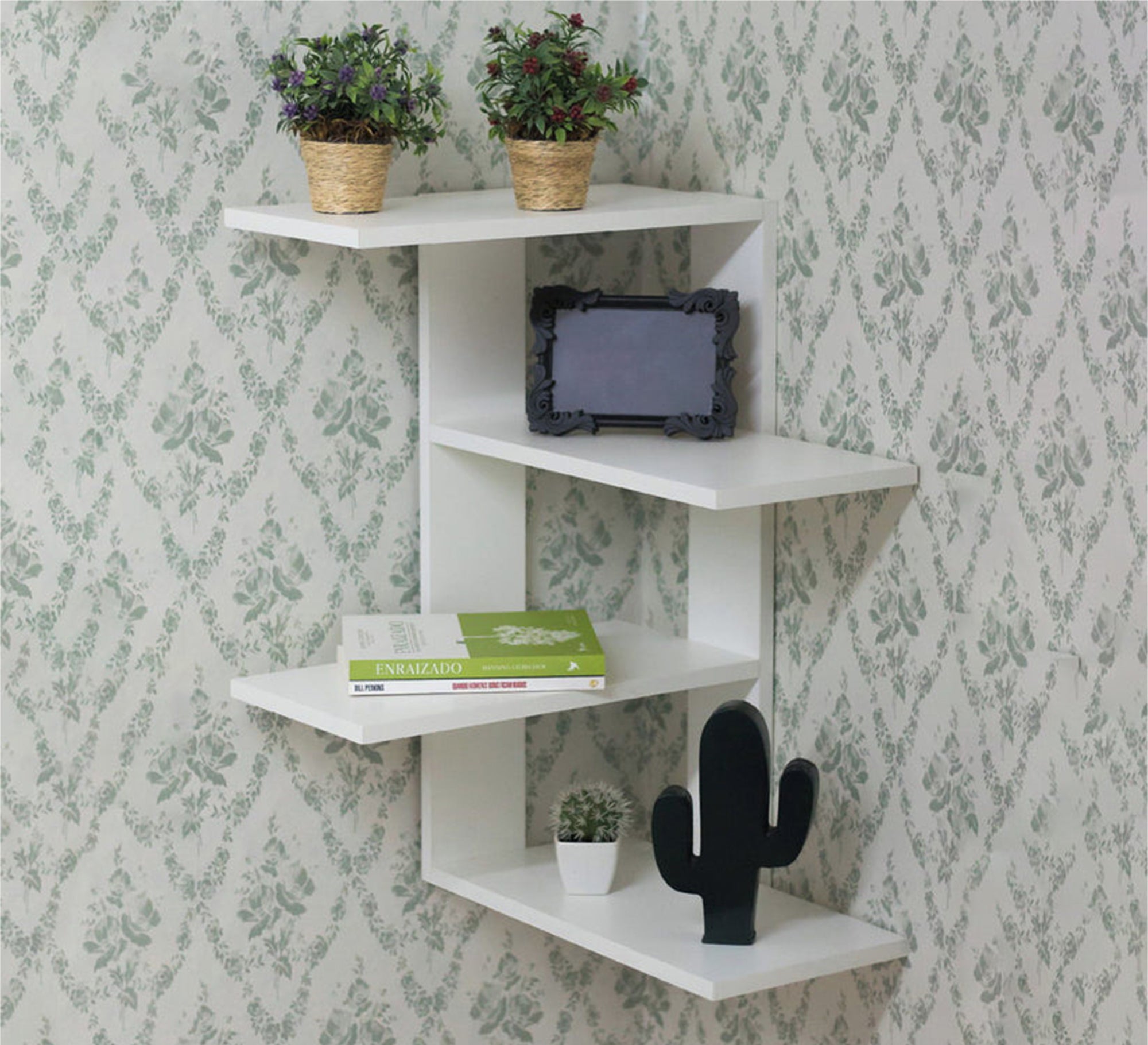 Hanging shelves unit