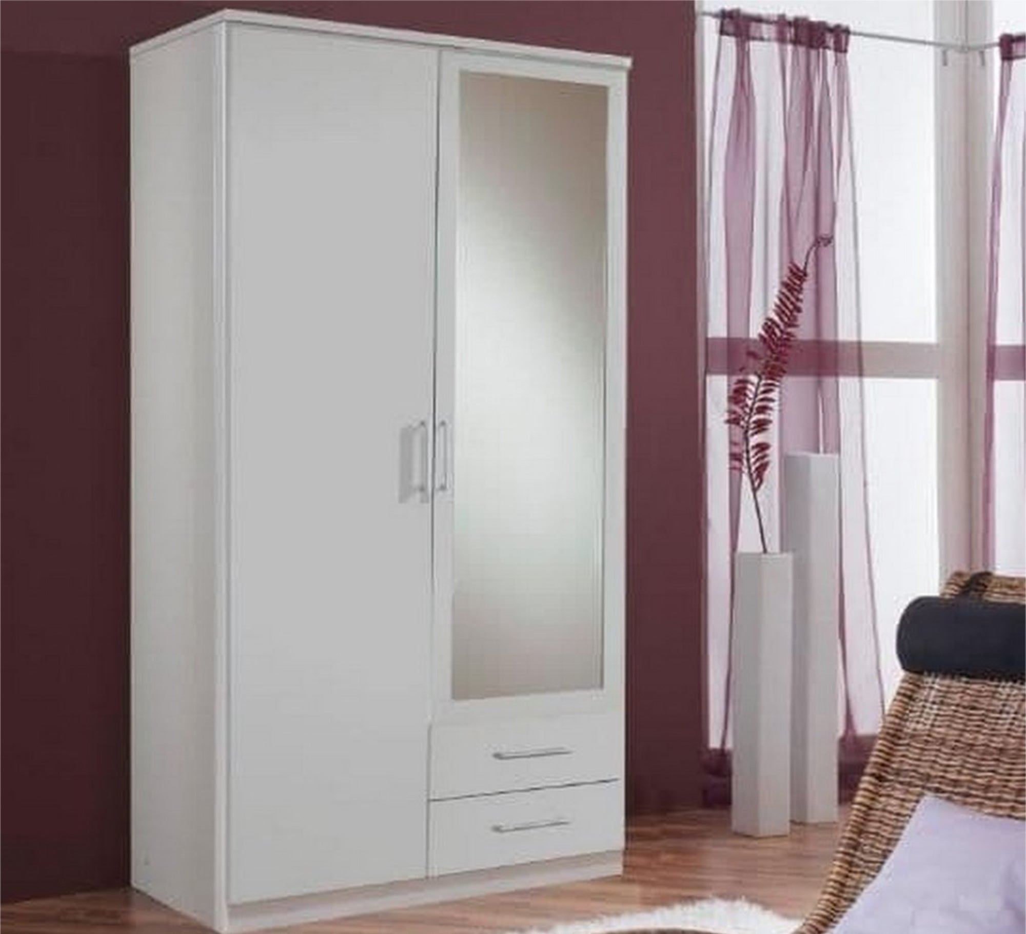 A 120 cm wardrobe with two doors and mirrors.