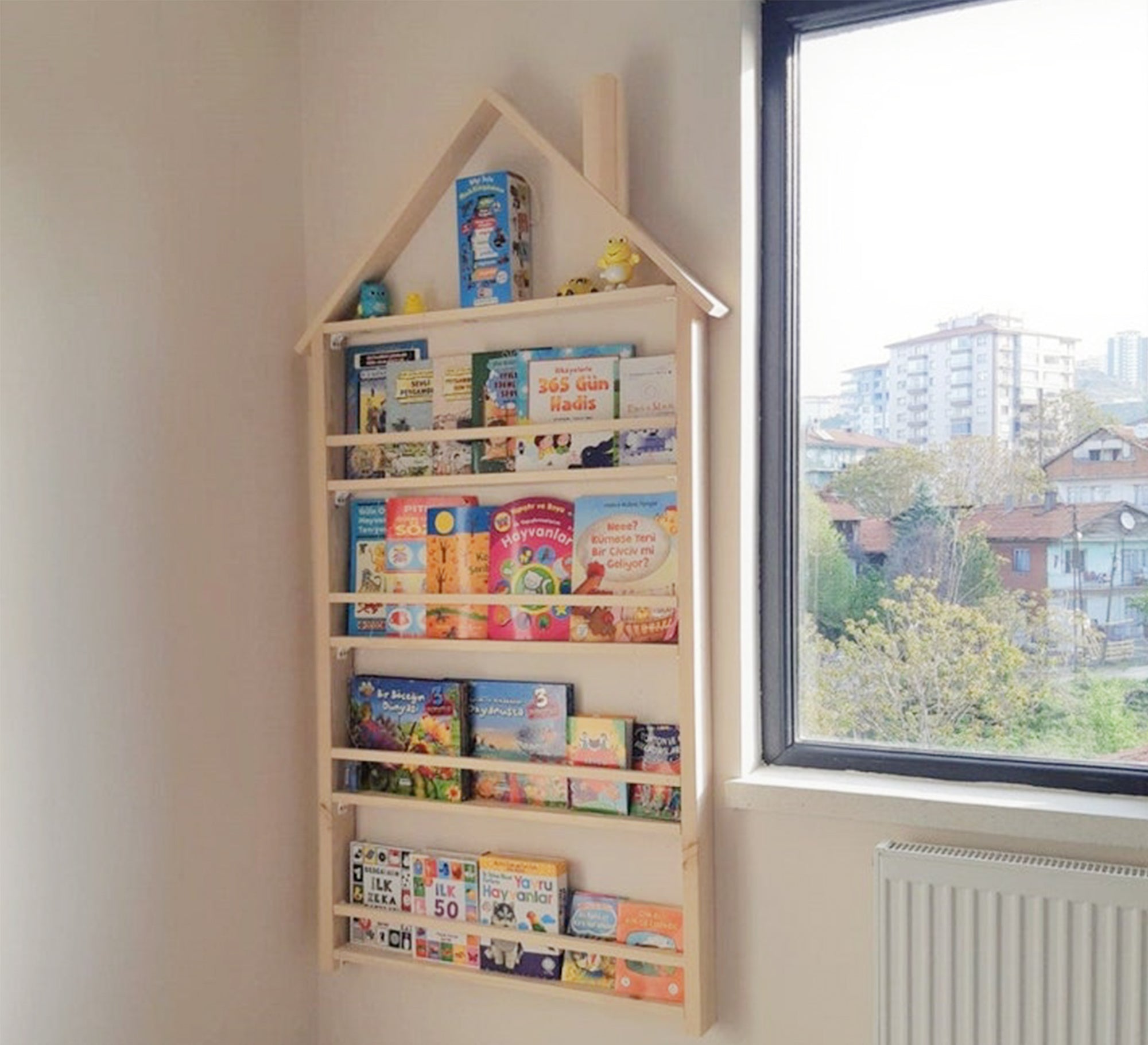 Decorative Wall Unit for Books