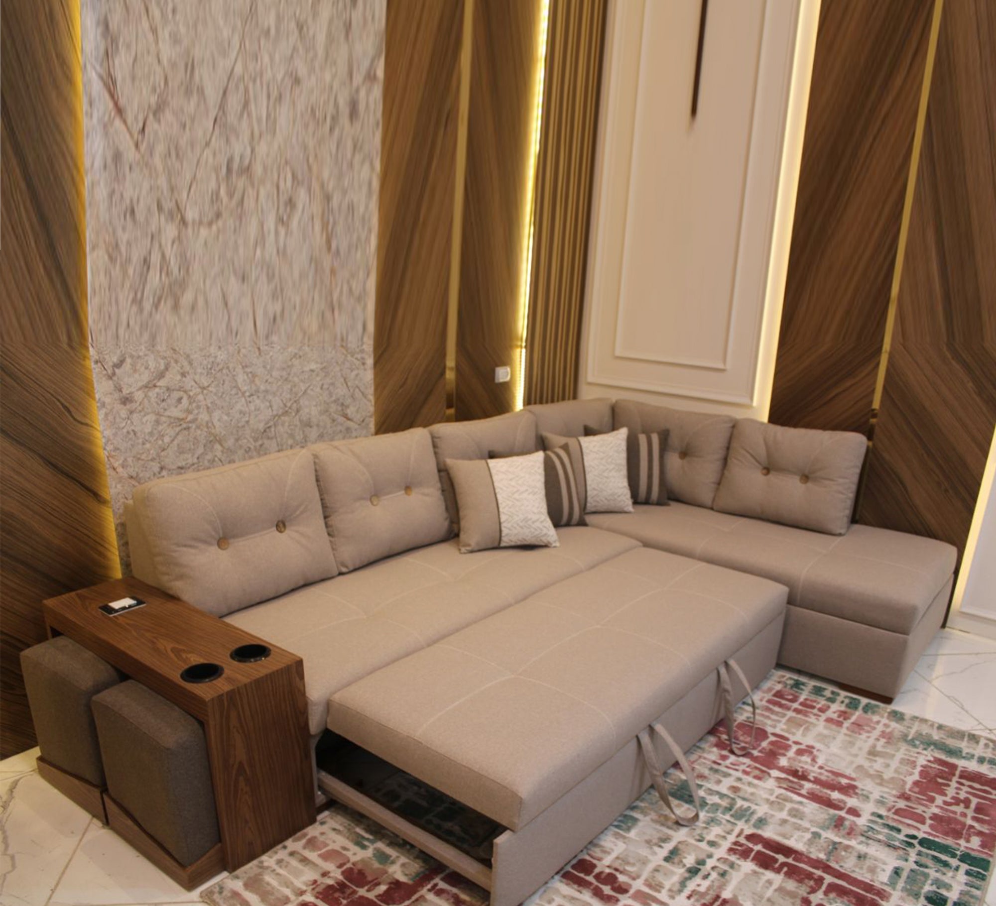 Corner with chaise longue and sofa bed