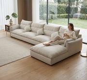 Large corner for distinctive modern homes