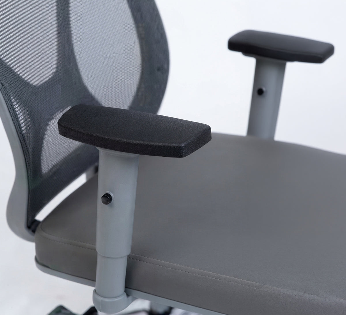 Modern Office Chair with Unique Mesh Back