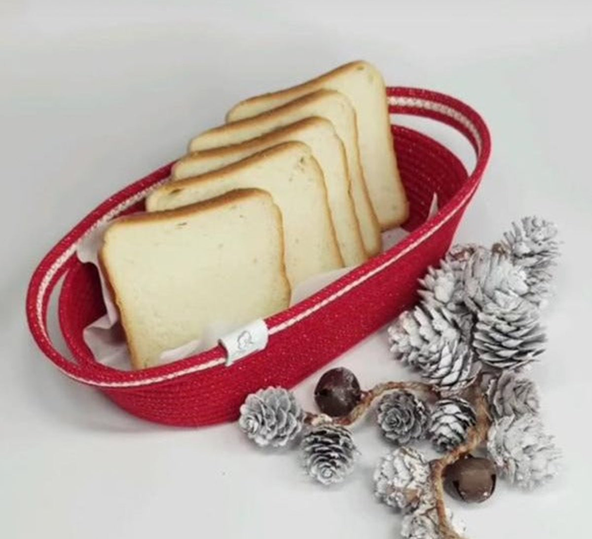 Oval bread basket with a distinctive colored rim
