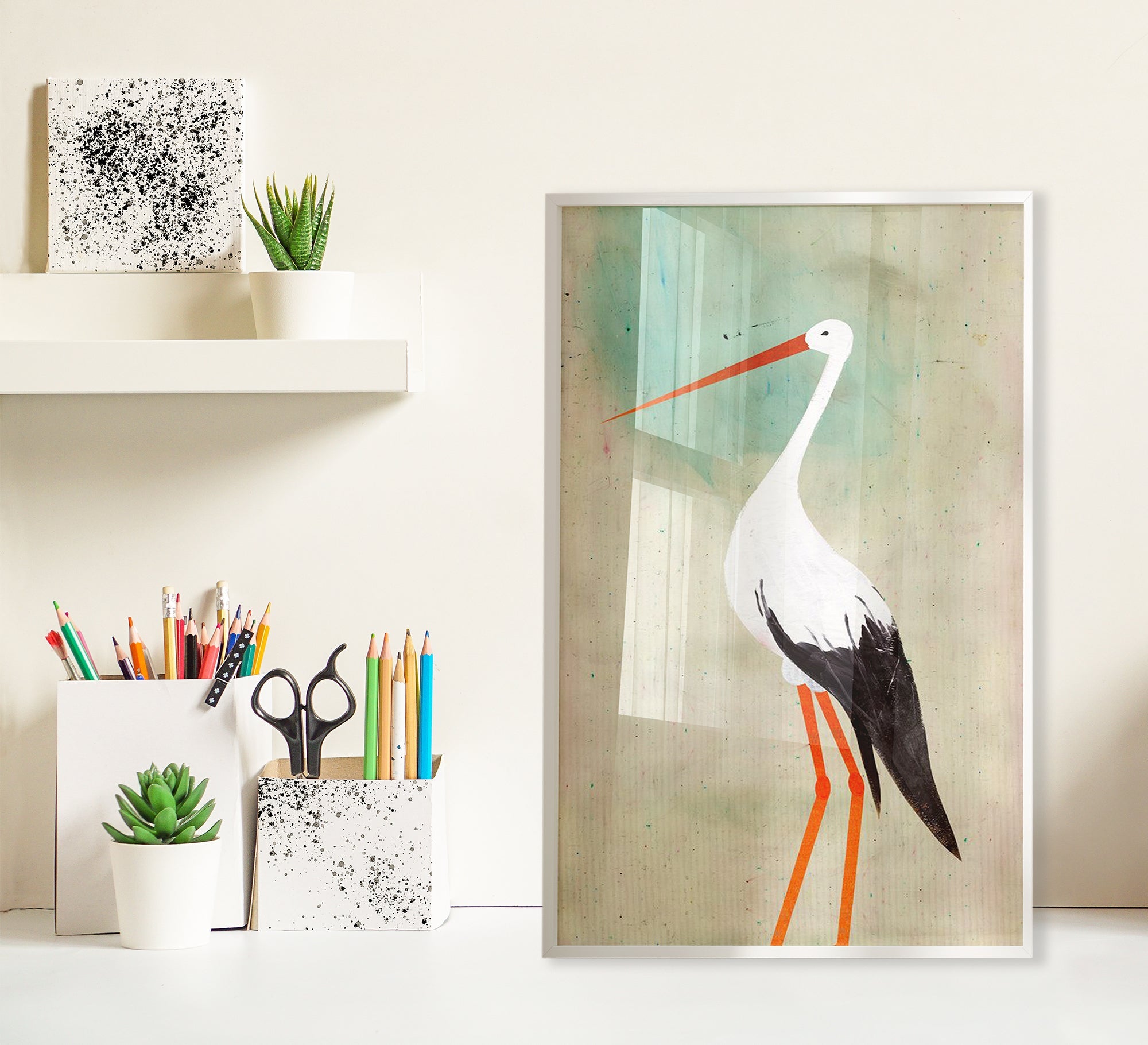 A beautiful bird tableau with a white frame - Vitrine Furniture - Décor