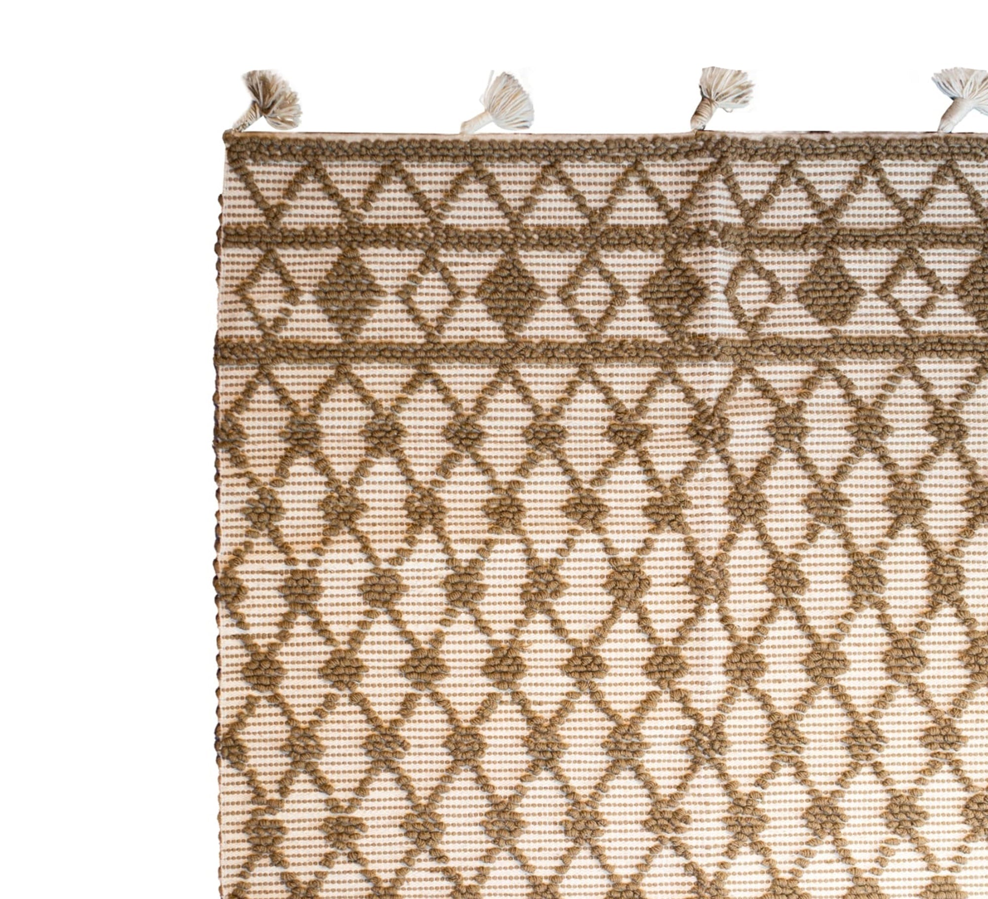 A beige woven bohemian rug with a diamond pattern - Vitrine Furniture - Accessories