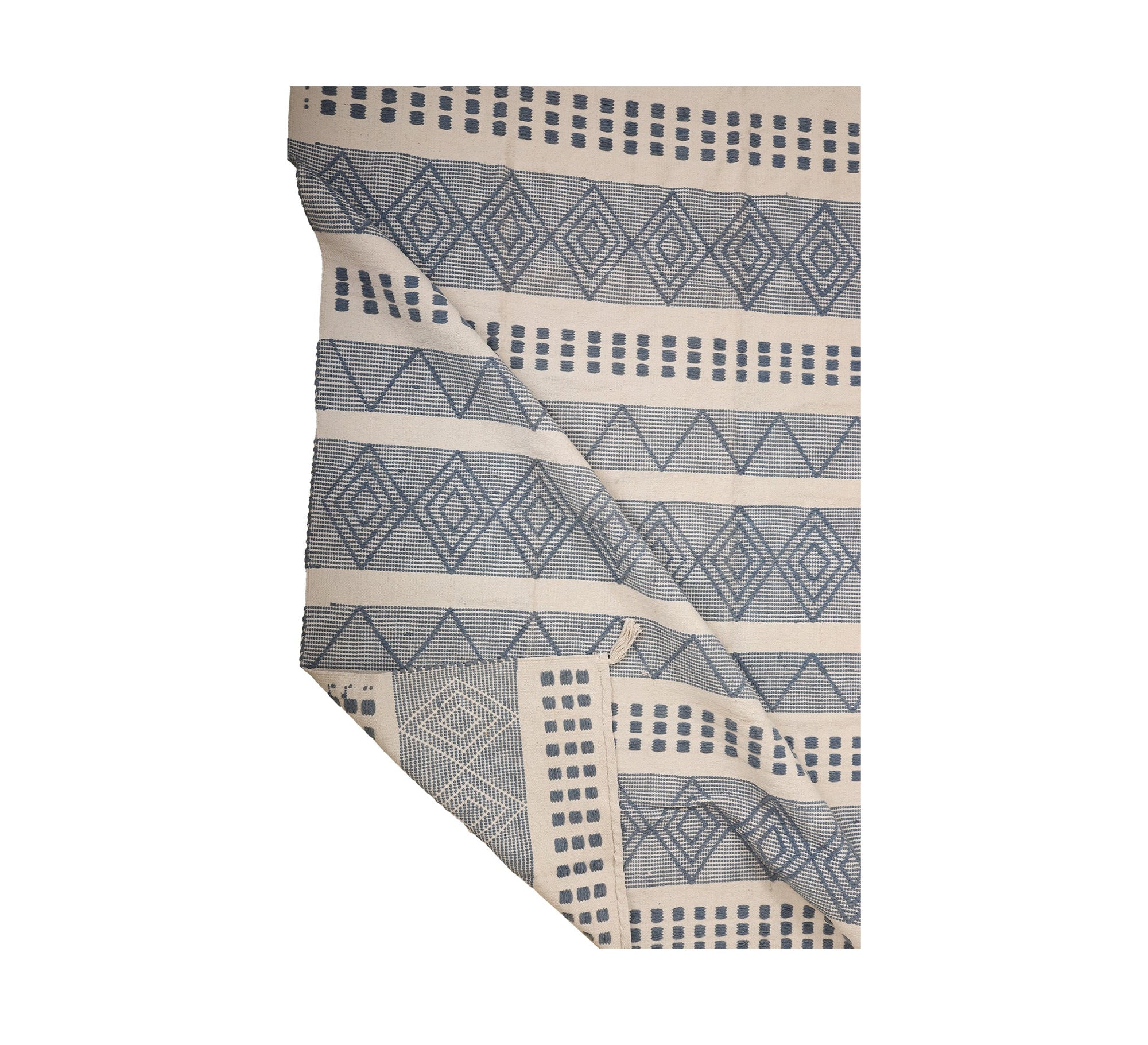 A black and white rug with diamond and rectangular shapes - Vitrine Furniture - Accessories