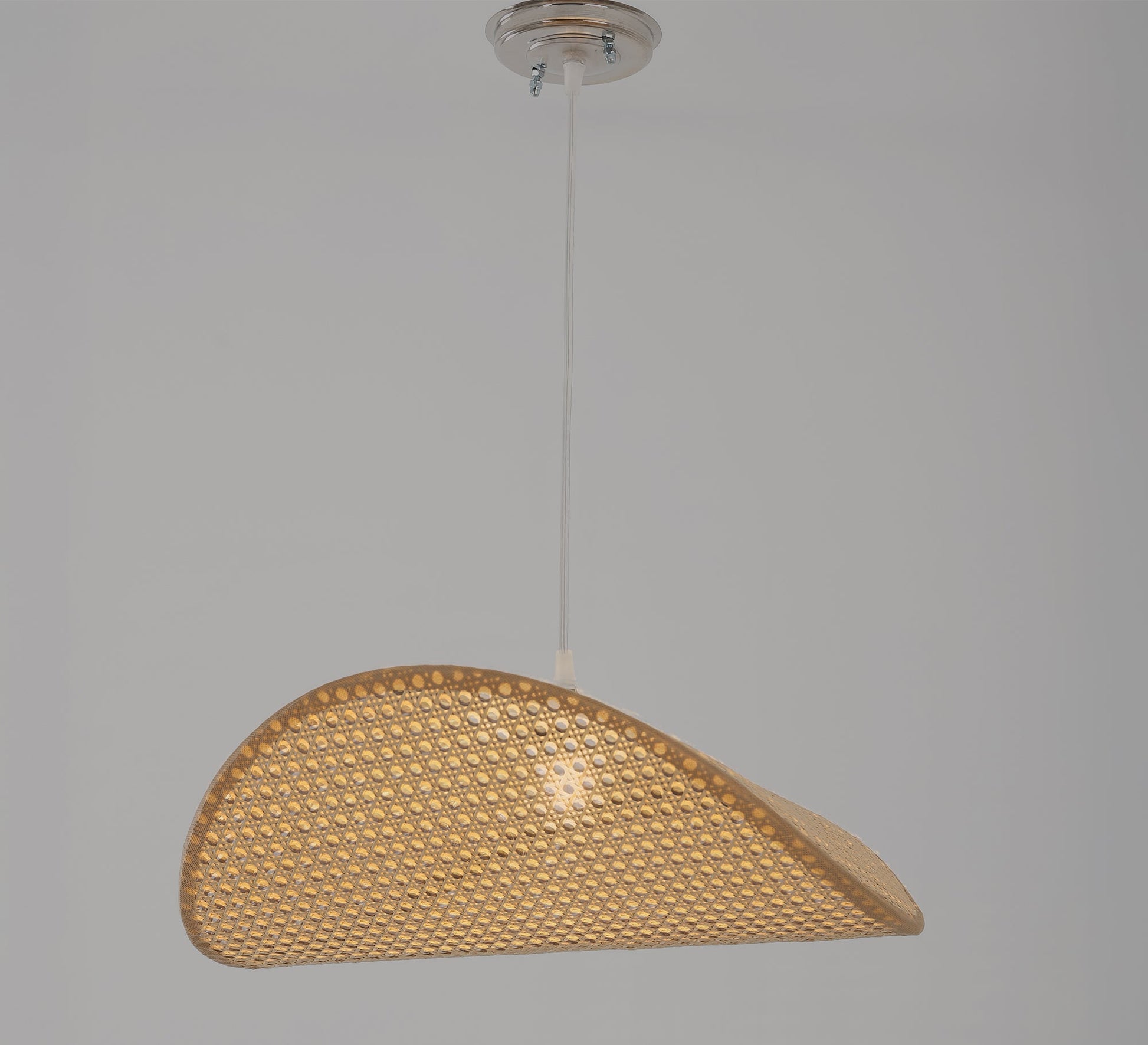 A ceiling lamp with a unique wave design - Vitrine Furniture - Ceiling lights