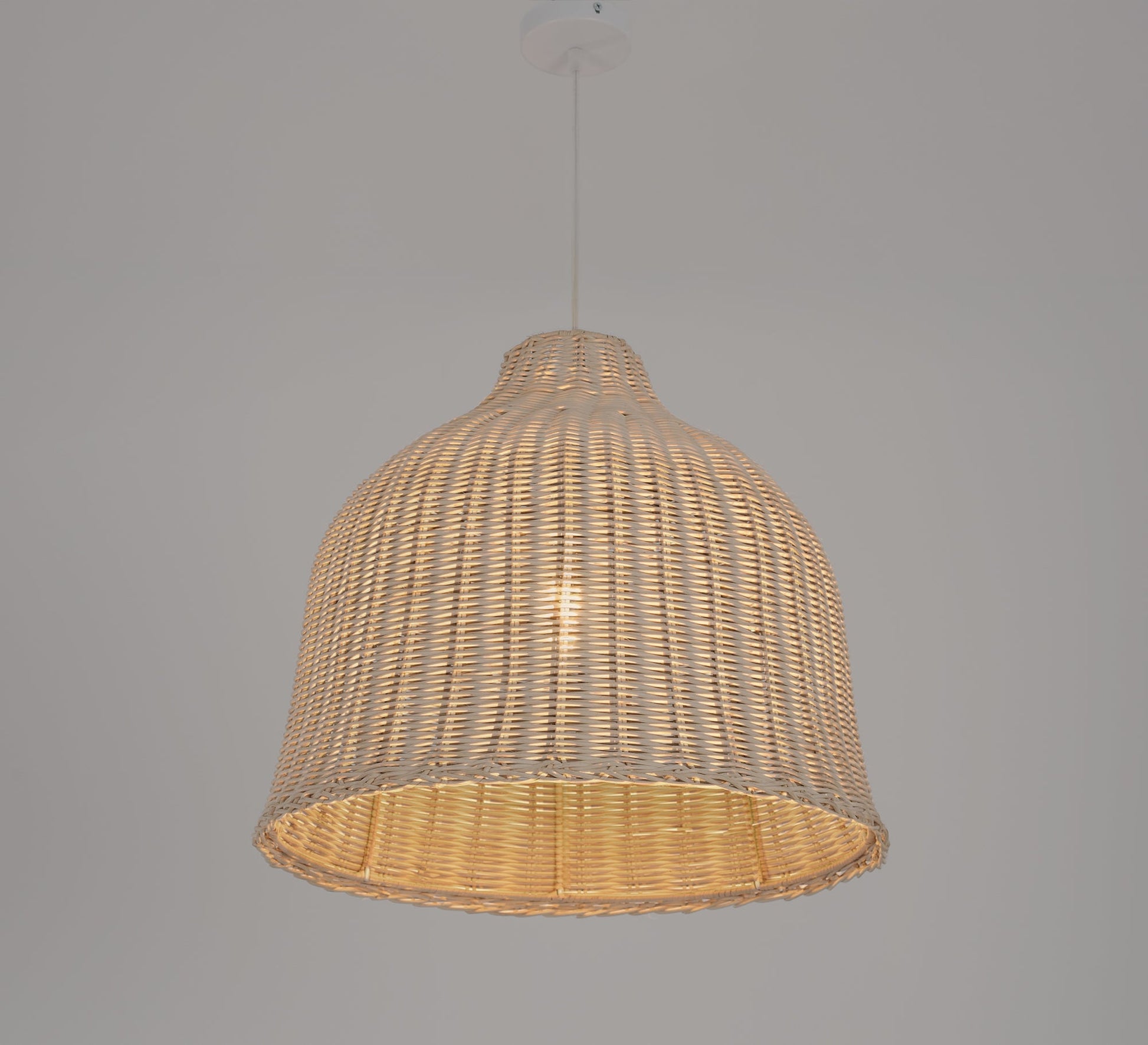A ceiling lamp with details that exude tranquility - Vitrine Furniture - Ceiling lights