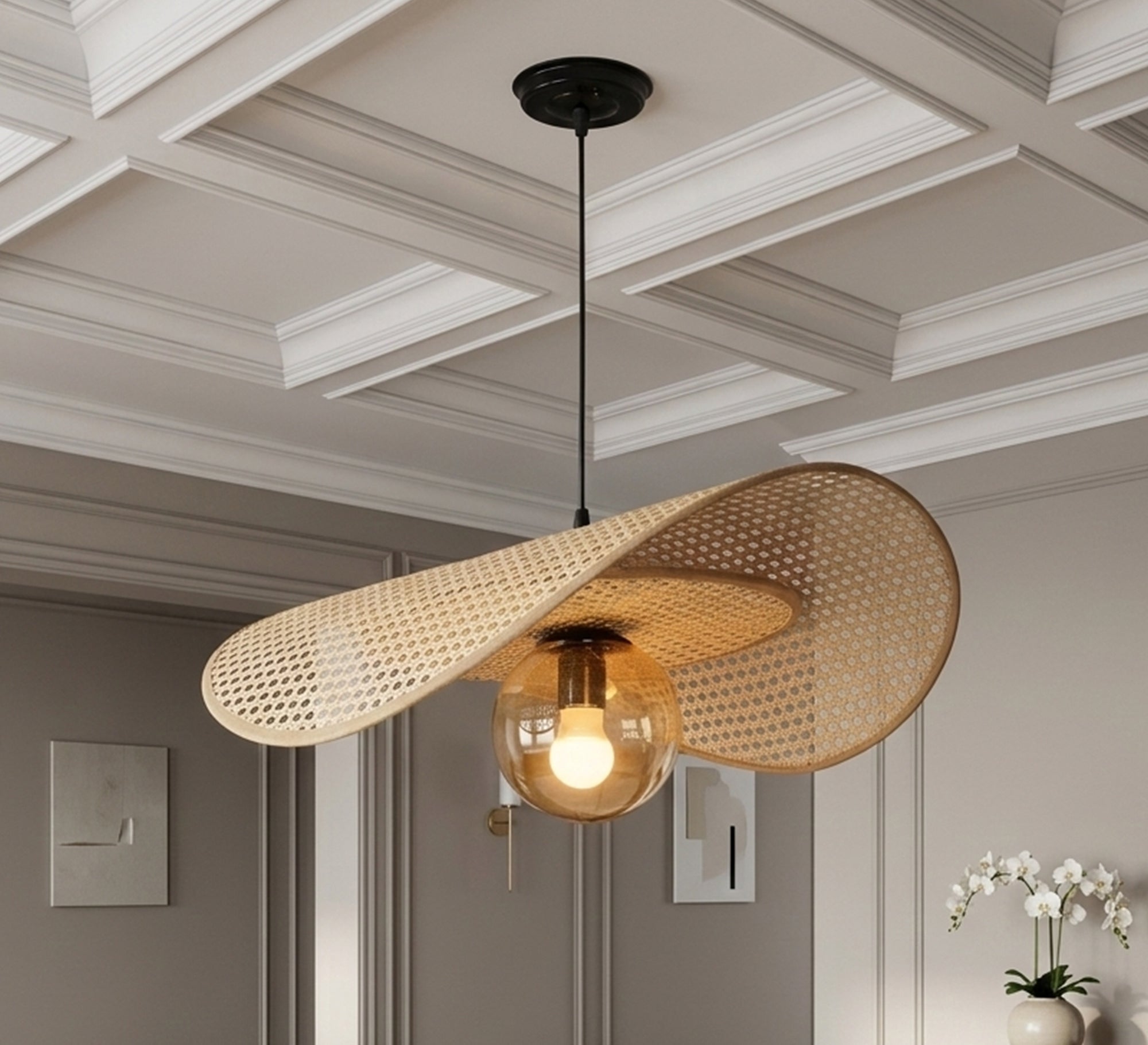 A chandelier of understated elegance - Vitrine Furniture - Ceiling lights