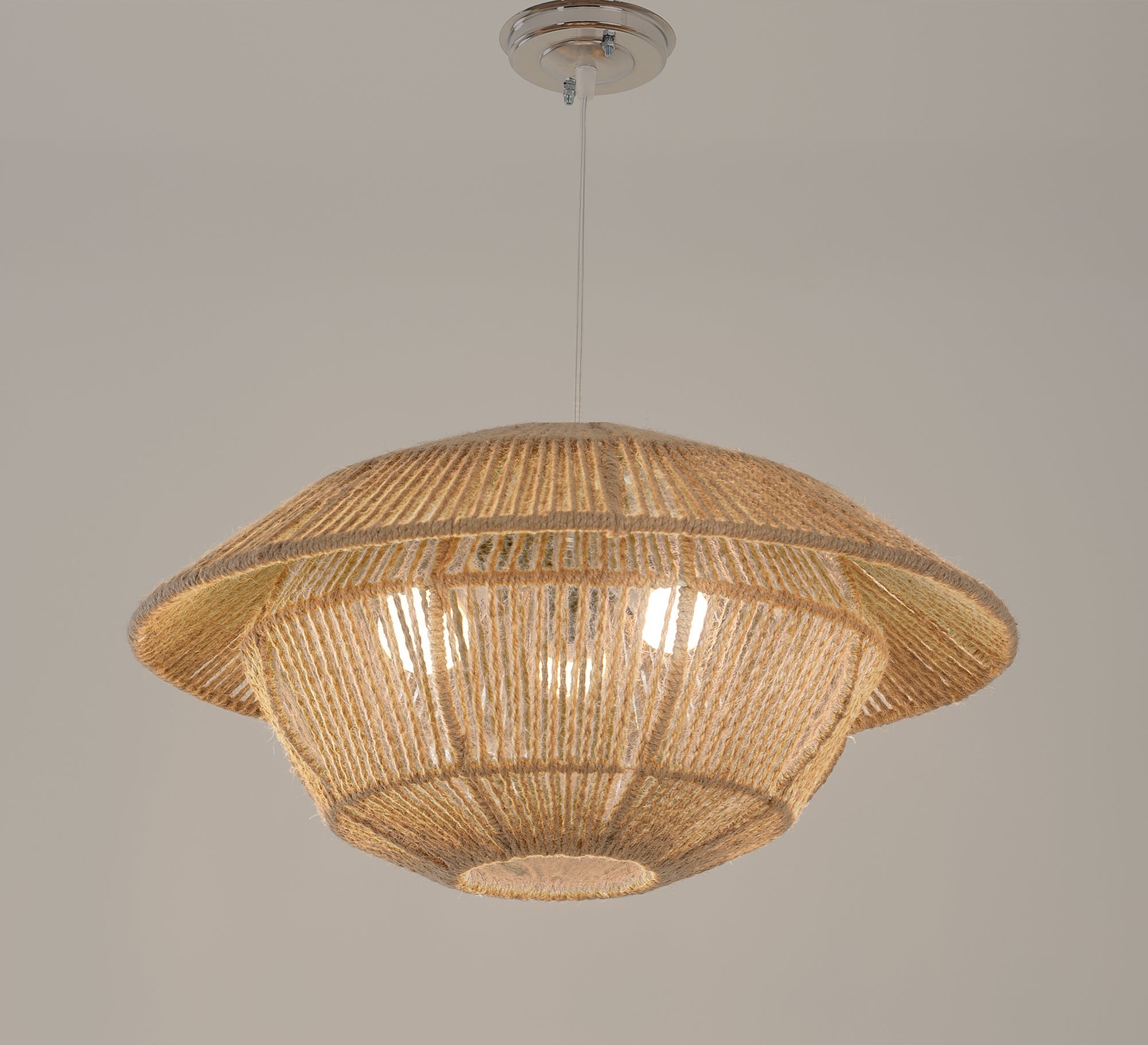 A chandelier that beautifully embodies the art of handcrafts - Vitrine Furniture - Ceiling lights