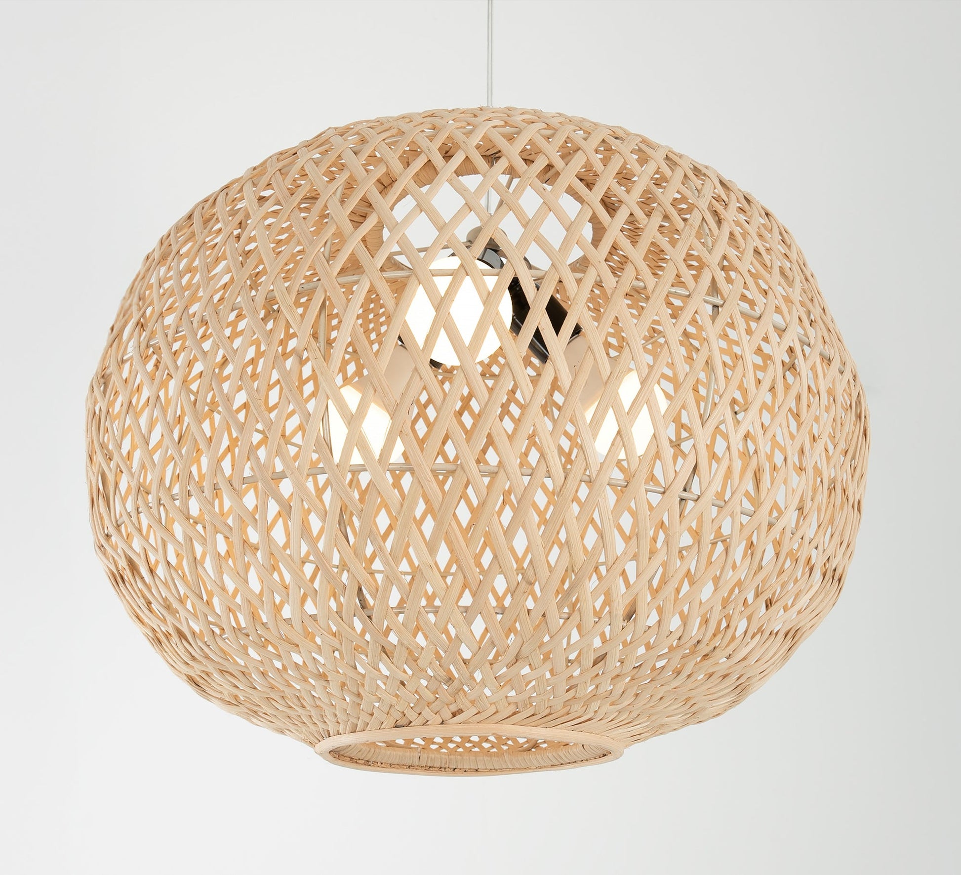 A chandelier that evokes the magic of nature - Vitrine Furniture - Ceiling lights