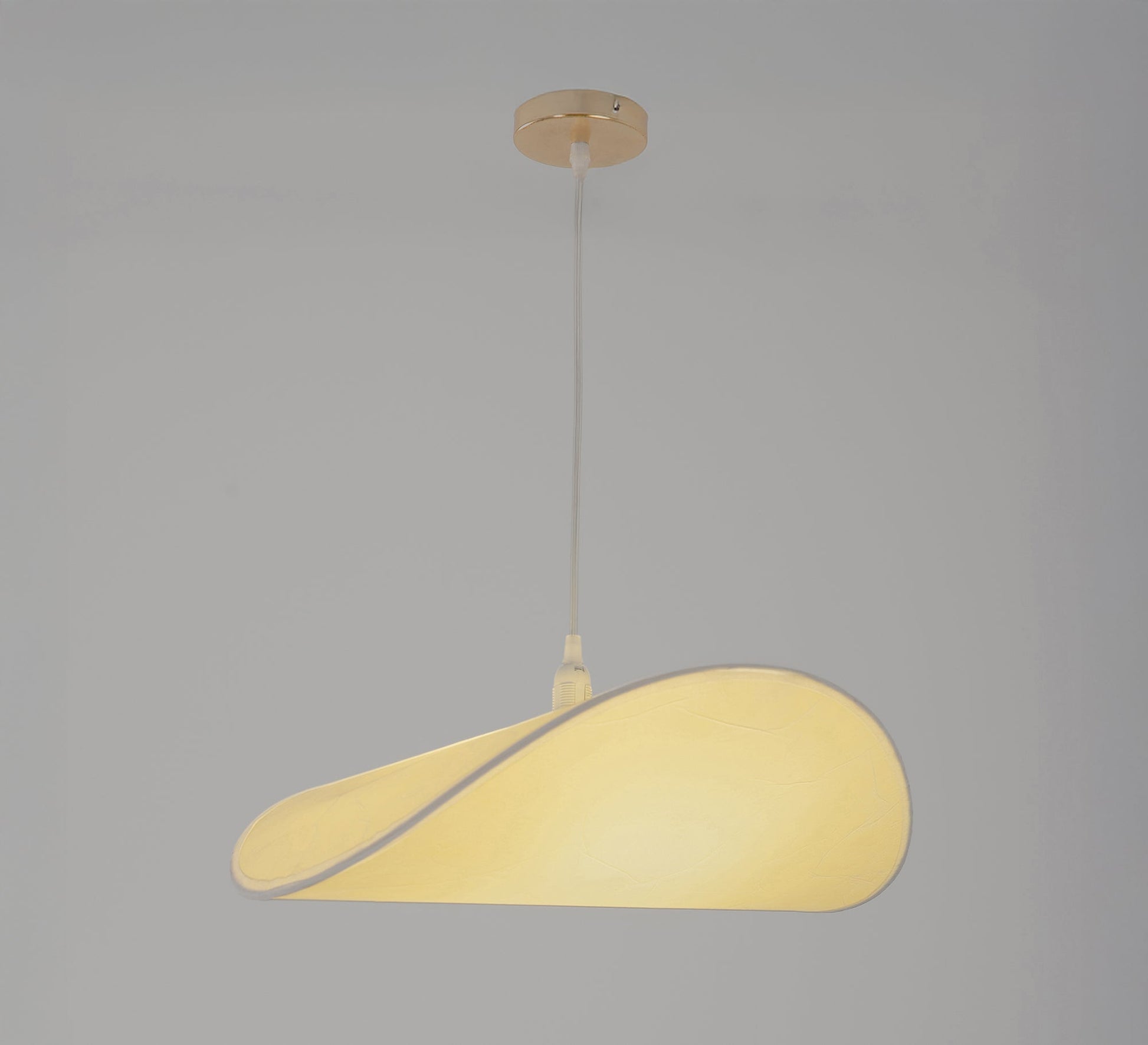 A chandelier with a touch of dreamy luxury - Vitrine Furniture - Ceiling lights
