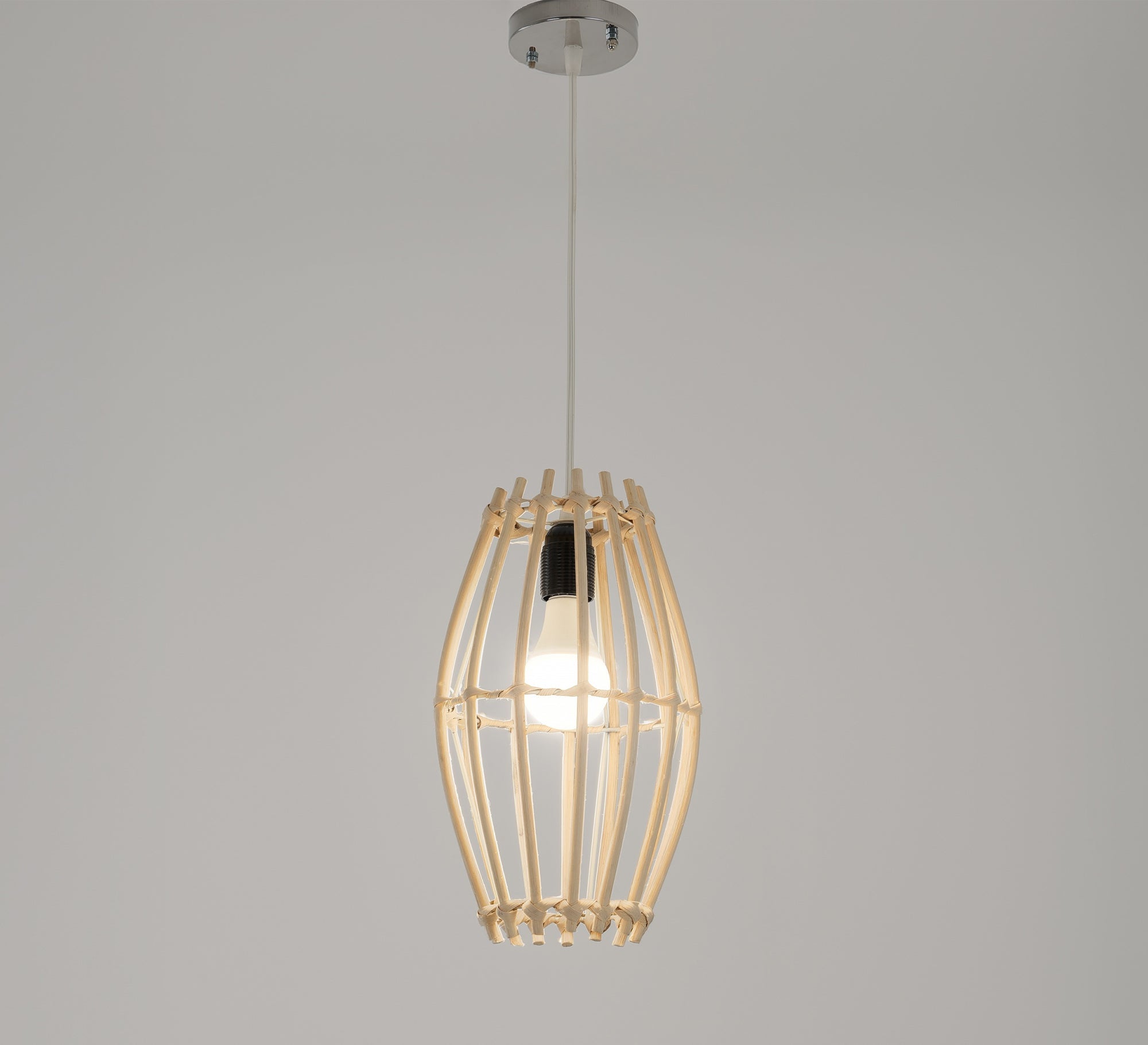 A chandelier with an innovative elongated design - Vitrine Furniture - Ceiling lights