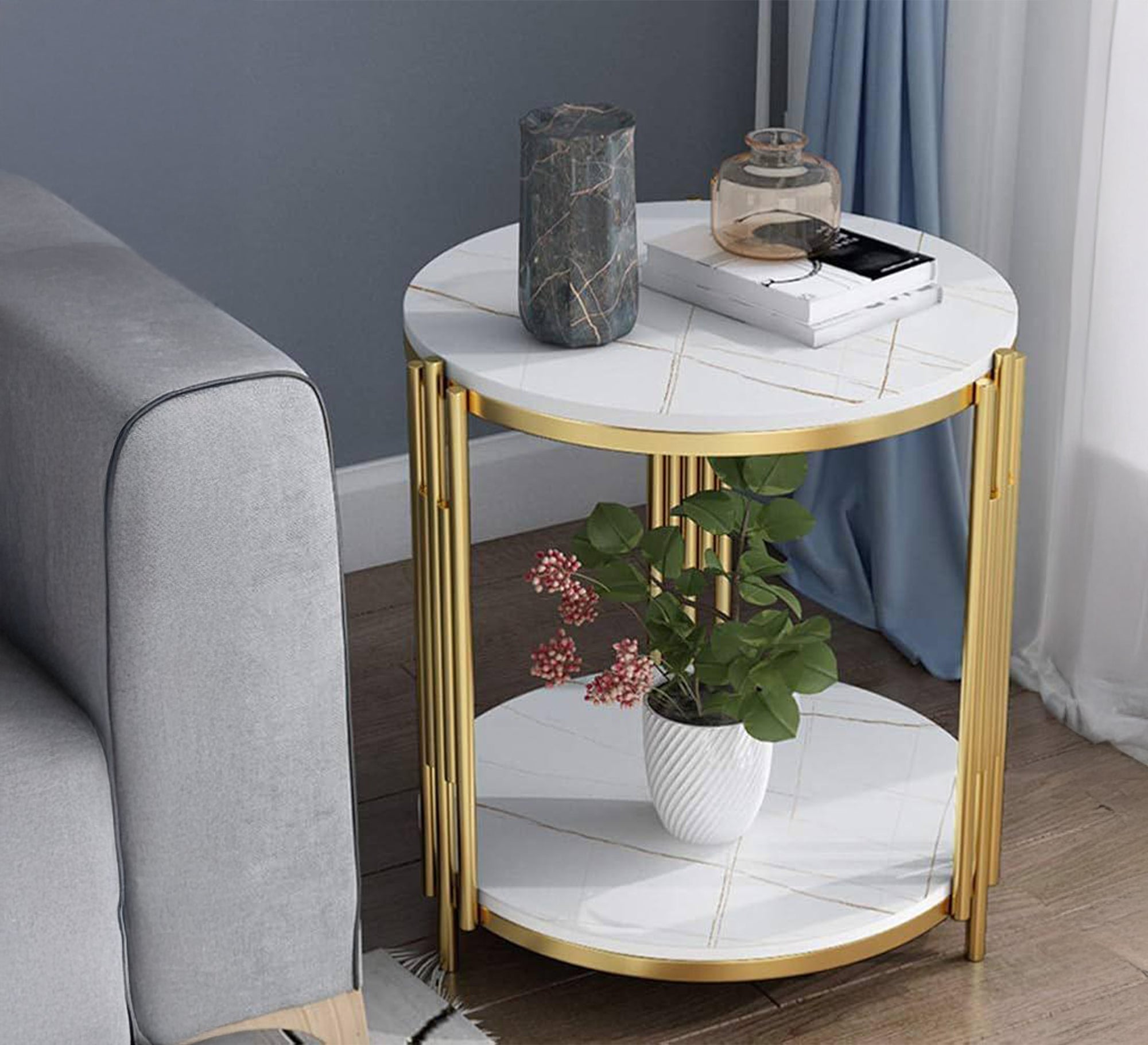 A circular table with two different tops - Vitrine Furniture - Furniture