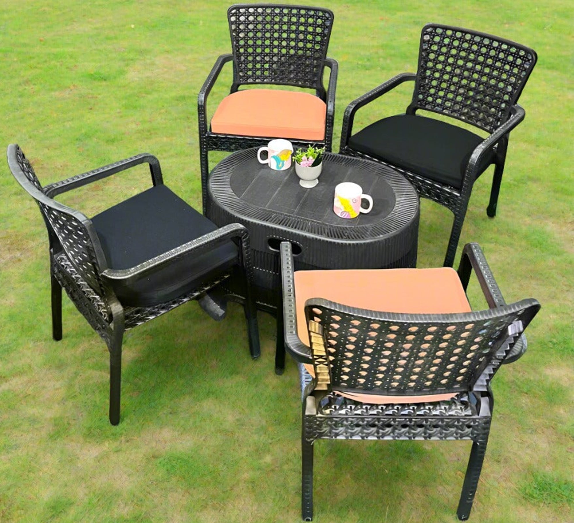 A comfortable and elegant patio set for relaxing outdoors - Vitrine Furniture - Outdoor Products