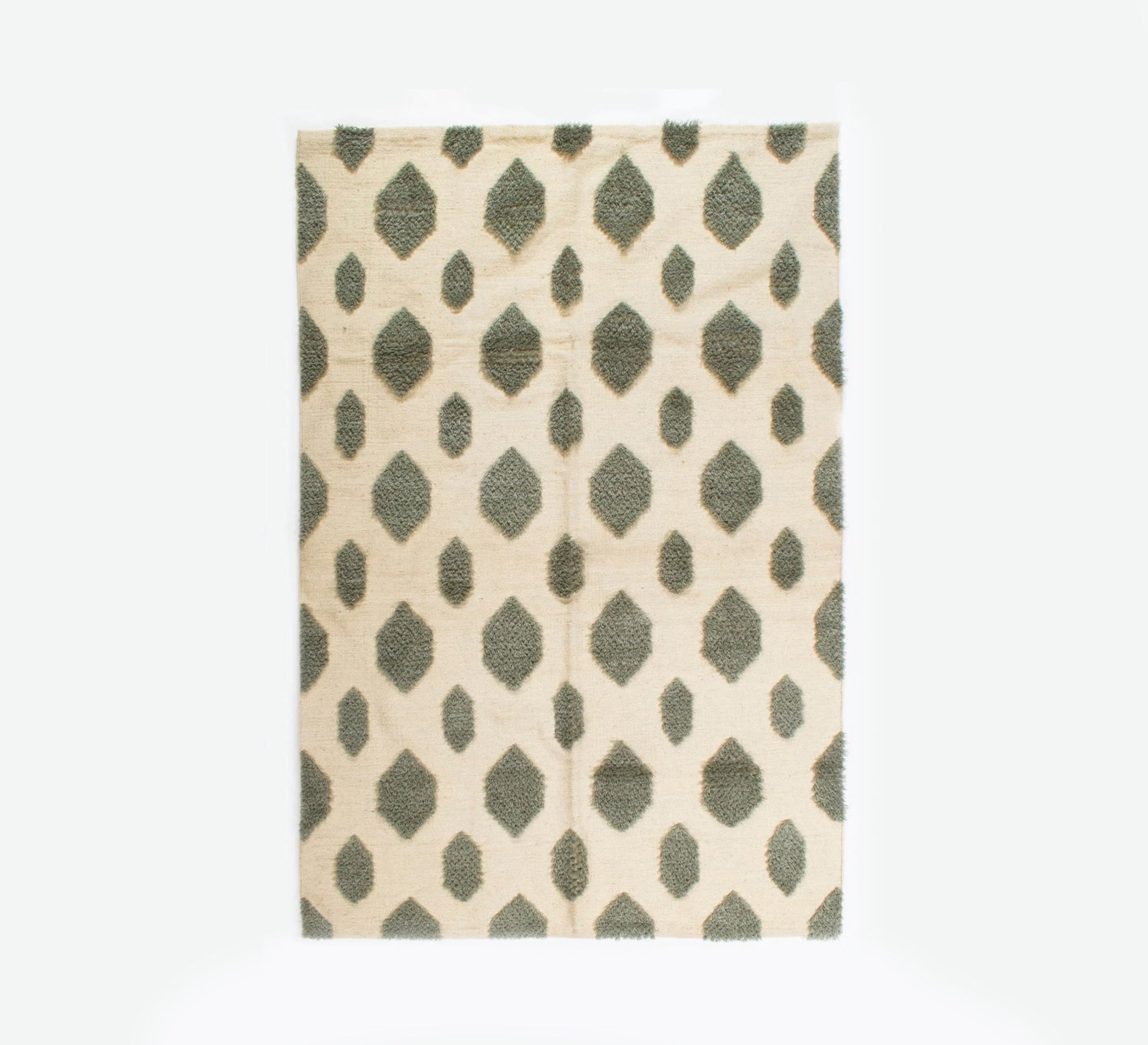 A comfortable and serene bohemian rug featuring a gradient diamond pattern - Vitrine Furniture - Accessories