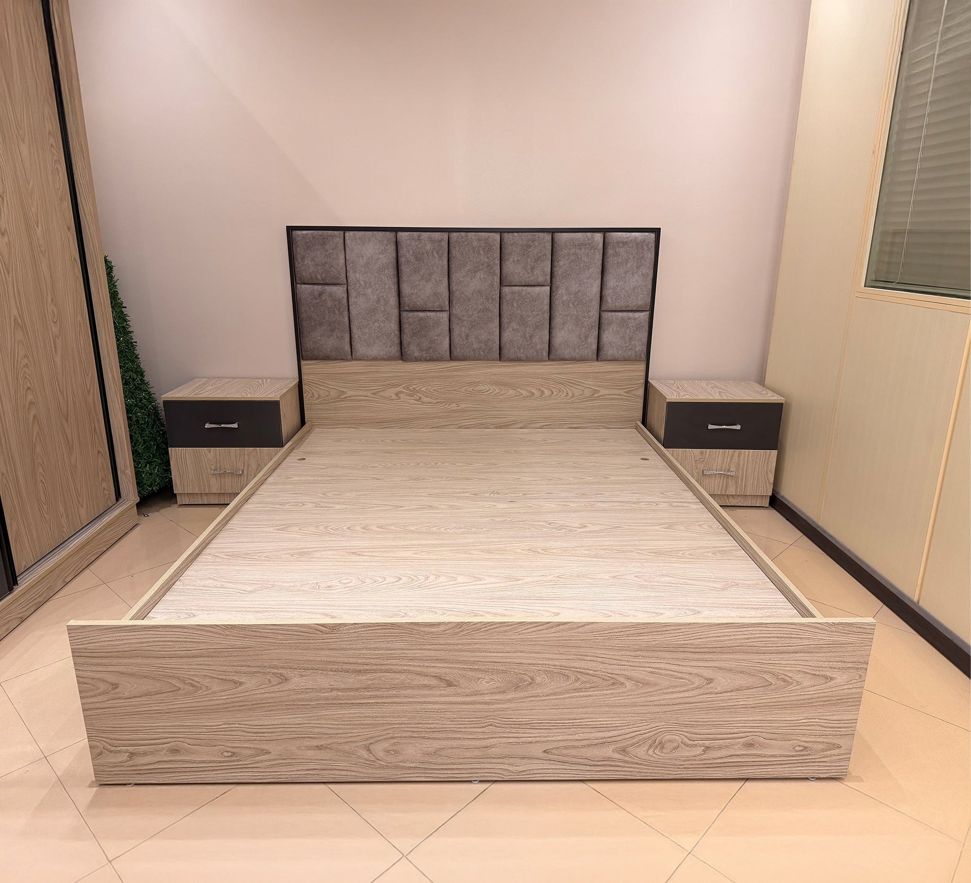 A complete and attractive bedroom - Vitrine Furniture - Furniture