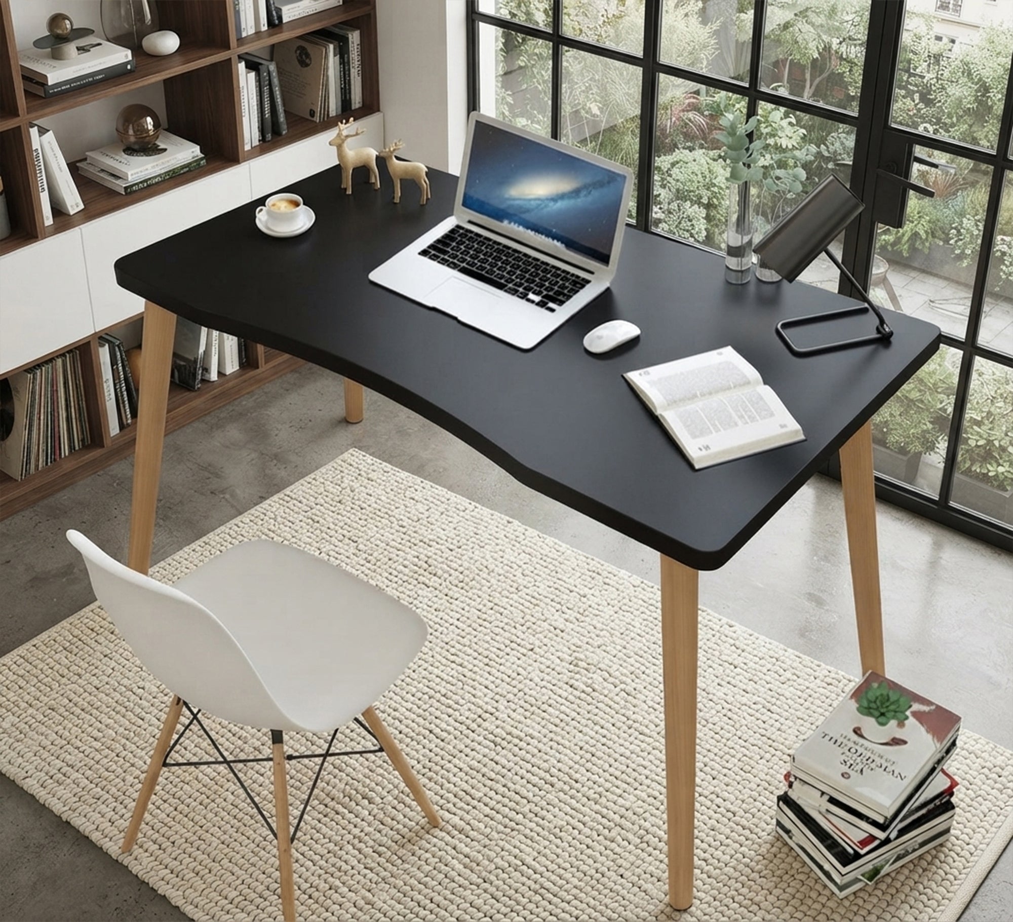 A distinctive office with a simple design. - Vitrine Furniture - Desks