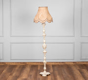 A floor lamp that adds a special sparkle - Vitrine Furniture - Lighting