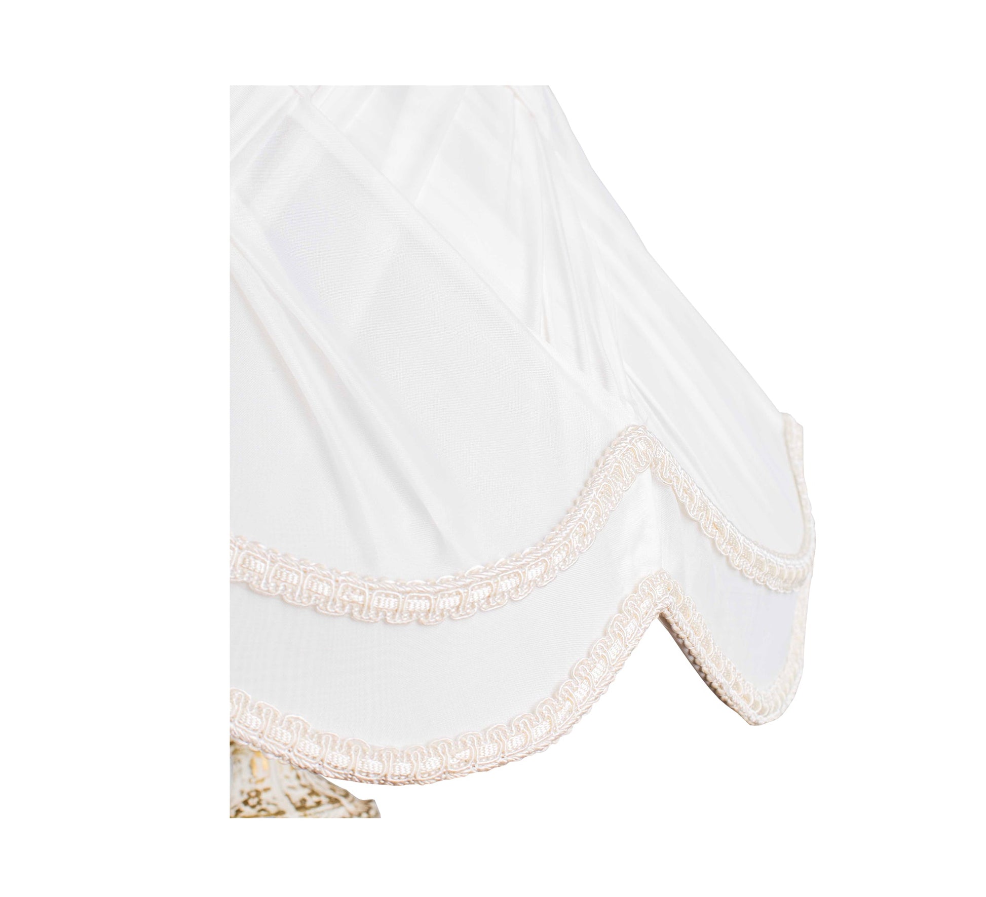 A floor lamp that reflects your refined taste - Vitrine Furniture - Lighting