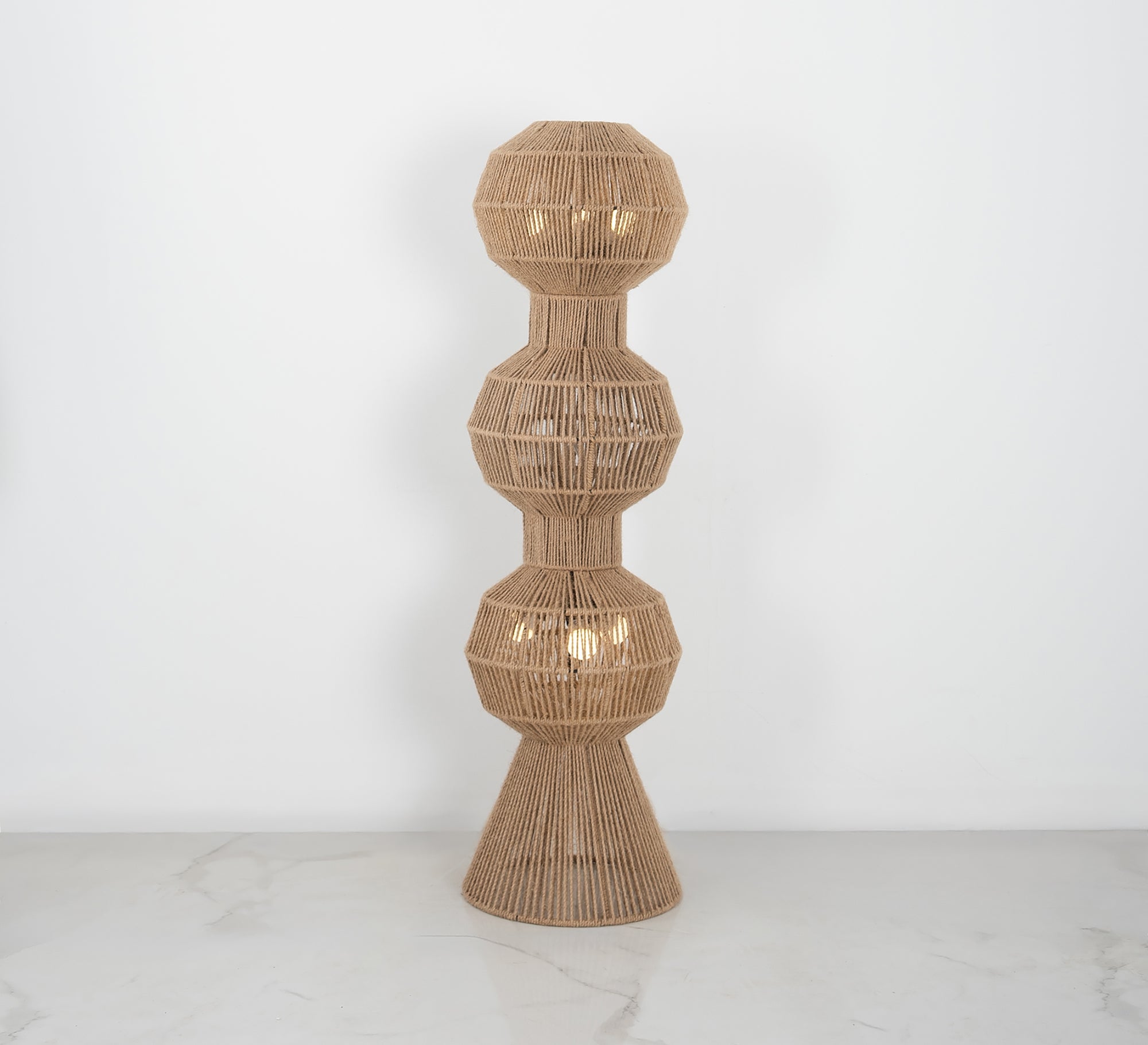A floor lamp that transforms your home into a work of art - Vitrine Furniture - Floor lamps